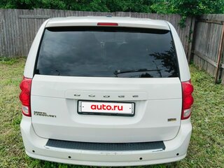 2011 Dodge Caravan Grand V, белый, 850000 рублей, вид 3