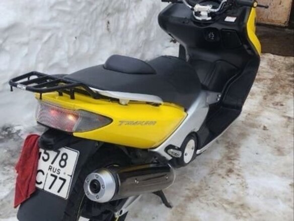 2001 Yamaha TMAX, жёлтый, 300000 рублей - вид 5