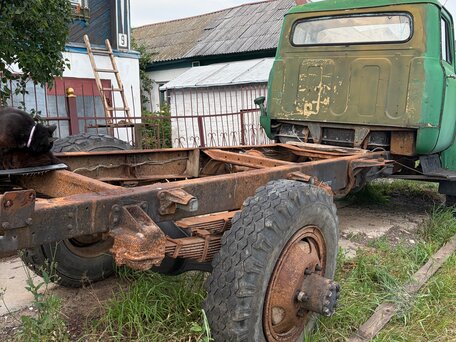 1984 ГАЗ 53, зелёный, 65000 рублей, вид 4