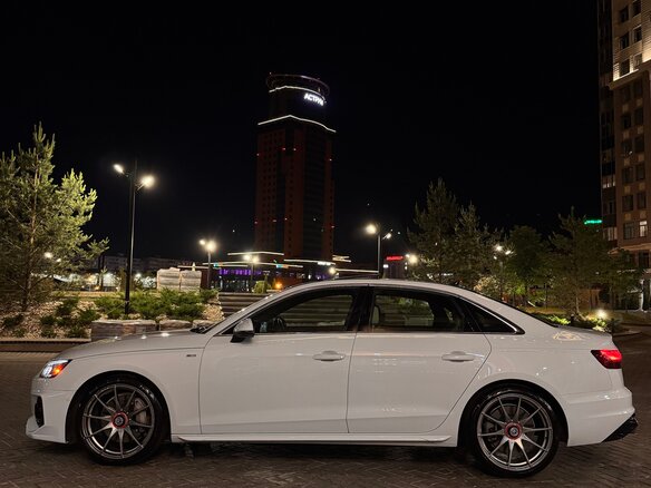 2021 Audi A4 45 TFSI V (B9) Рестайлинг, белый, 3475000 рублей - вид 14