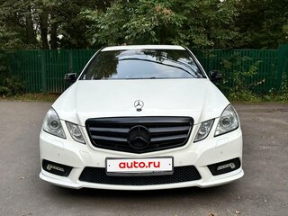 2011 Mercedes-Benz E-Класс 200 7G-Tronic IV (W212, S212, C207), белый, 1330000 рублей, вид 2