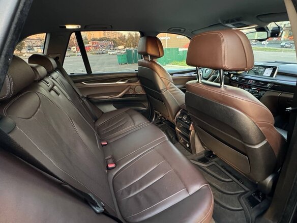 2017 BMW X5 30d III (F15), чёрный, 4500000 рублей - вид 8