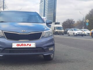 2016 Kia Rio III Рестайлинг, голубой, 890000 рублей, вид 3