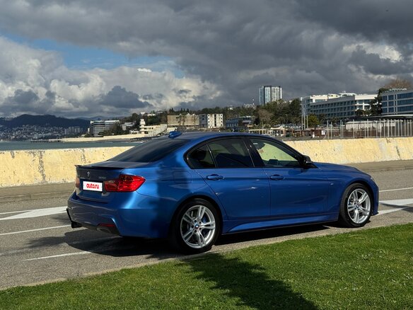 2012 BMW 3 серии 320i xDrive VI (F3x), синий, 1850000 рублей - вид 16