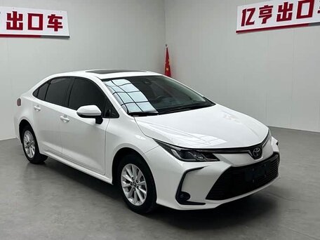 2022 Toyota Corolla XII (E210), белый, 1450000 рублей, вид 2
