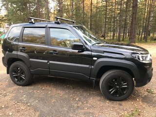 2023 Lada (ВАЗ) Niva Travel I, чёрный, 1210000 рублей, вид 3
