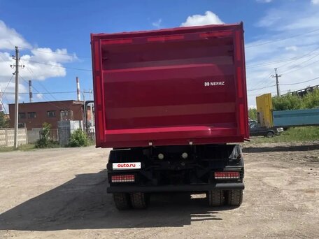2023 КамАЗ 6520, красный, 3800000 рублей, вид 5