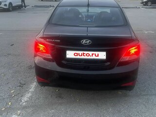 2016 Hyundai Solaris I Рестайлинг, чёрный, 940000 рублей, вид 2
