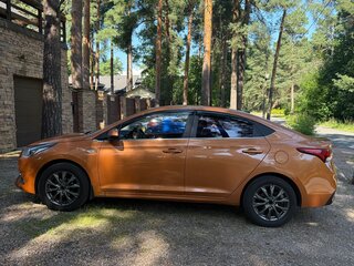 2019 Hyundai Solaris II, оранжевый, 1000000 рублей, вид 2