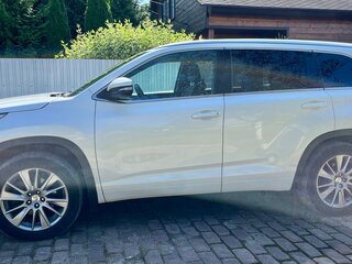 2014 Toyota Highlander III (XU50), белый, 2700000 рублей, вид 3