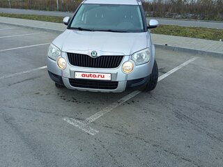 2012 Skoda Yeti I, серебристый, 690000 рублей, вид 3