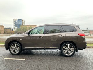 2014 Nissan Pathfinder IV, коричневый, 2200000 рублей, вид 1