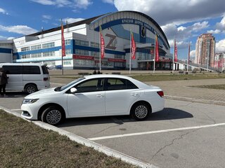 2017 Toyota Allion II Рестайлинг 2, белый, 1670000 рублей, вид 4