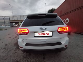 2013 Jeep Grand Cherokee IV (WK2) Рестайлинг, белый, 1950000 рублей, вид 4