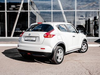 2014 Nissan Juke I, белый, 1100000 рублей, вид 2