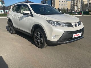 2014 Toyota RAV4 IV (XA40), белый, 2100000 рублей, вид 5