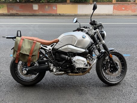 2020 BMW R Nine T Scrambler, серебристый, 1550000 рублей, вид 1