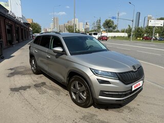 2018 Skoda Kodiaq I, бежевый, 2200000 рублей, вид 3