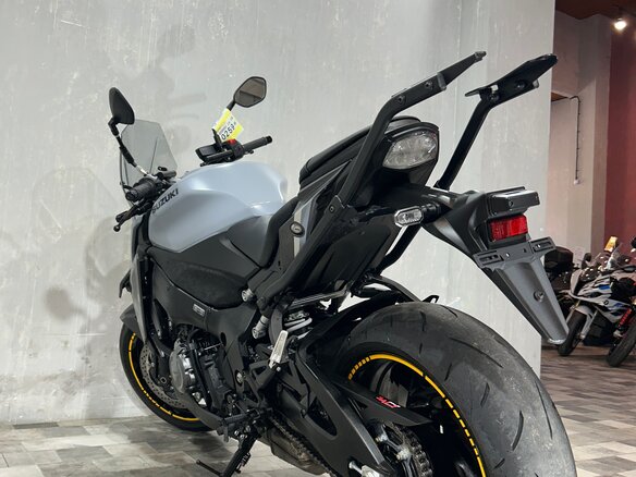 2022 Suzuki GSX-S 1000, серый, 1099000 рублей - вид 5