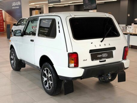 2019 Lada (ВАЗ) 2121 (4x4) Urban I Рестайлинг, белый, 751100 рублей, вид 4