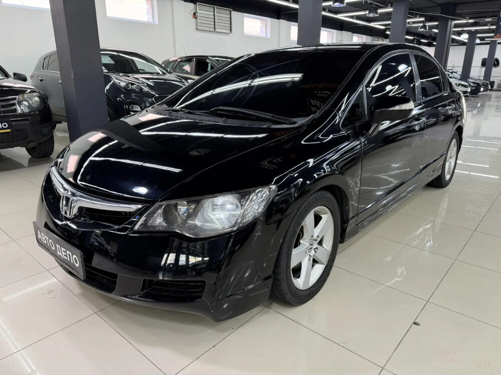 Открыть фотографии: Honda Civic VIII