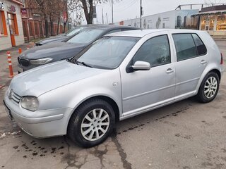 1999 Volkswagen Golf IV, серебристый, 1000000 рублей, вид 2
