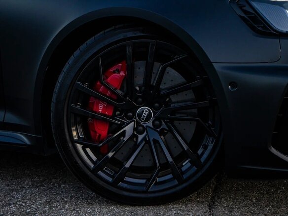 2021 Audi RS 4 IV (B9) Рестайлинг, чёрный, 10500000 рублей - вид 5