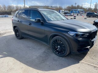 2019 BMW X5 30d IV (G05/G18), чёрный, 5350000 рублей, вид 2