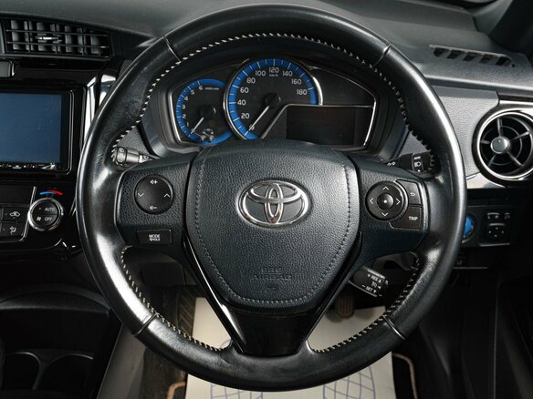 2017 Toyota Corolla Fielder XI (E160, E170, E180) Рестайлинг 1, чёрный - вид 12