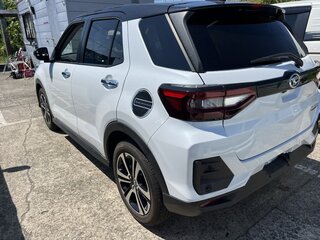 2019 Daihatsu Rocky A200, белый, 1520000 рублей, вид 4