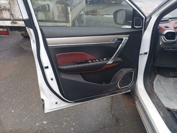 2023 Geely Coolray I, белый, 1192635 рублей - вид 8