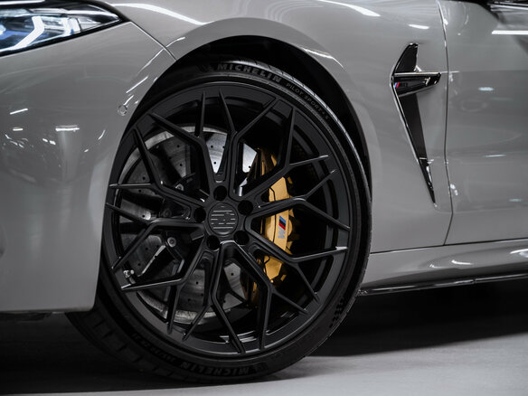 2022 BMW M8 Gran Coupe Competition I (F91/F92/F93) Рестайлинг, серый, 14950000 рублей - вид 12