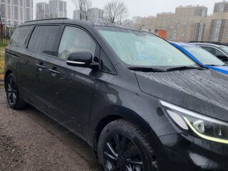 2020 Kia Carnival III, чёрный, 4250000 рублей, вид 4