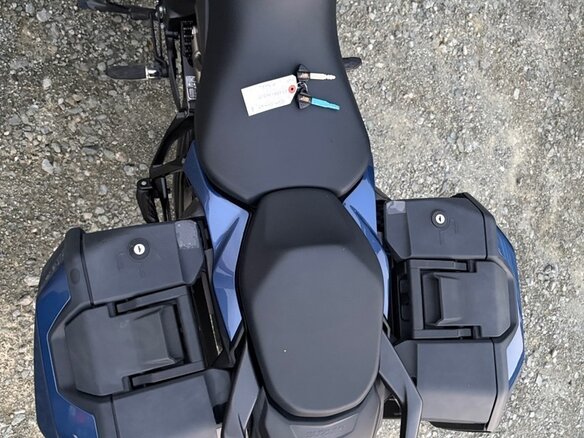 2022 Suzuki GSX-S 1000 GT, синий, 1205000 рублей - вид 22