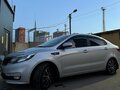 2016 Kia Rio III Рестайлинг, серебристый, 960000 рублей - вид 5
