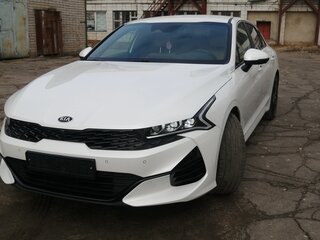 2021 Kia K5 III, белый, 2900000 рублей, вид 1