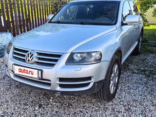 2006 Volkswagen Touareg I, серебристый, 910000 рублей, вид 1