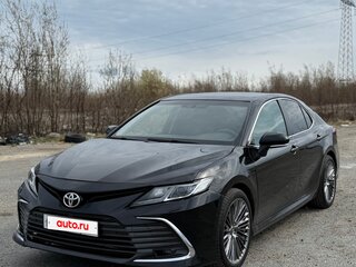 2019 Toyota Camry VIII (XV70), чёрный, 2250000 рублей, вид 3