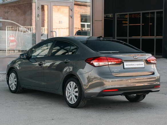 2017 Kia Cerato III Рестайлинг (Classic), серый - вид 6