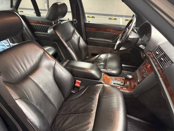 1992 Mercedes-Benz S-Класс 400 III (W140), серый, 3470000 рублей - вид 9