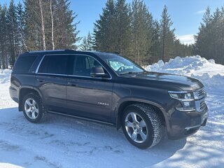 2016 Chevrolet Tahoe IV, серый, 3750000 рублей, вид 2
