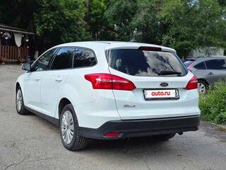 2017 Ford Focus III Рестайлинг, белый, 945000 рублей, вид 5