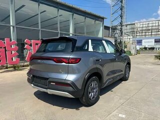 2026 BYD Yuan Up 45.12 kWh, серый, 1927055 рублей, вид 4