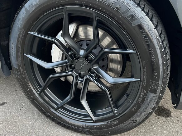 2019 Audi Q8 55 TFSI I (4M), серый, 6100000 рублей - вид 24