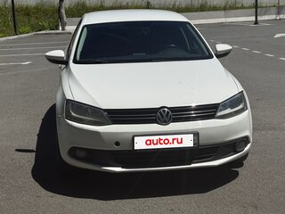 2012 Volkswagen Jetta VI, белый, 700000 рублей, вид 2