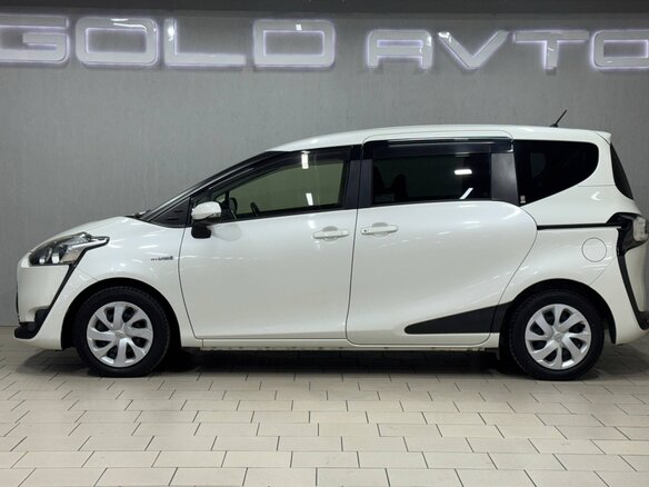 2016 Toyota Sienta II, белый, 1550000 рублей - вид 7