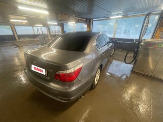 2009 BMW 5 серии 525i V (E60/E61) Рестайлинг, серый, 860000 рублей, вид 2
