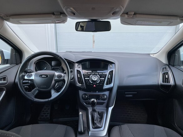 2012 Ford Focus III, белый, 750000 рублей - вид 12