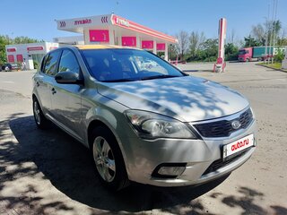 2010 Kia Ceed I Рестайлинг, серебристый, 530000 рублей, вид 2