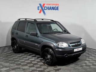 2017 Chevrolet Niva I Рестайлинг, зелёный, 663000 рублей, вид 3